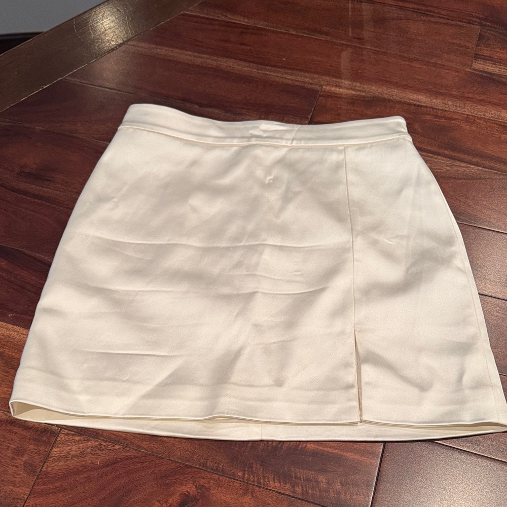 Aritzia Cream Mini Skirt